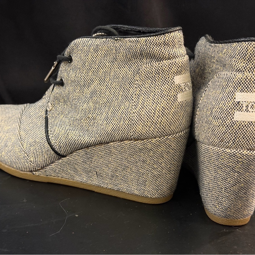 Toms Black and Tan Wedge Shoes
